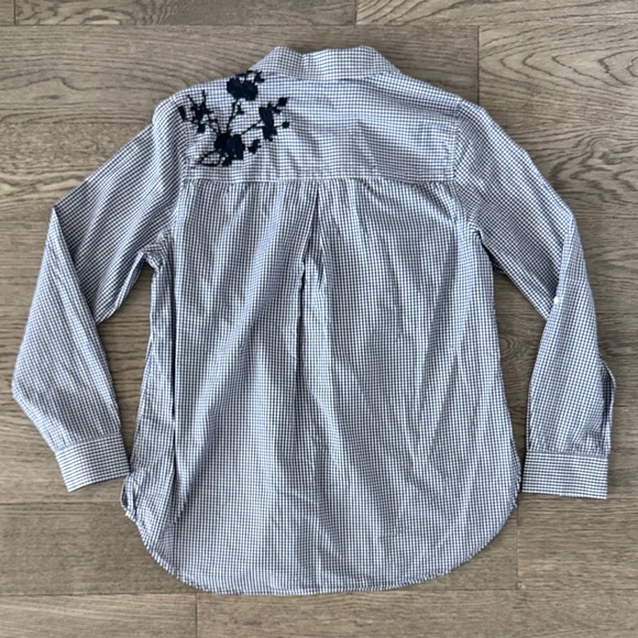 🌼CHARTER CLUB🌼 Navy Checkered Shirt with Floral Embroidery, Size 8 - Picture 5 of 5